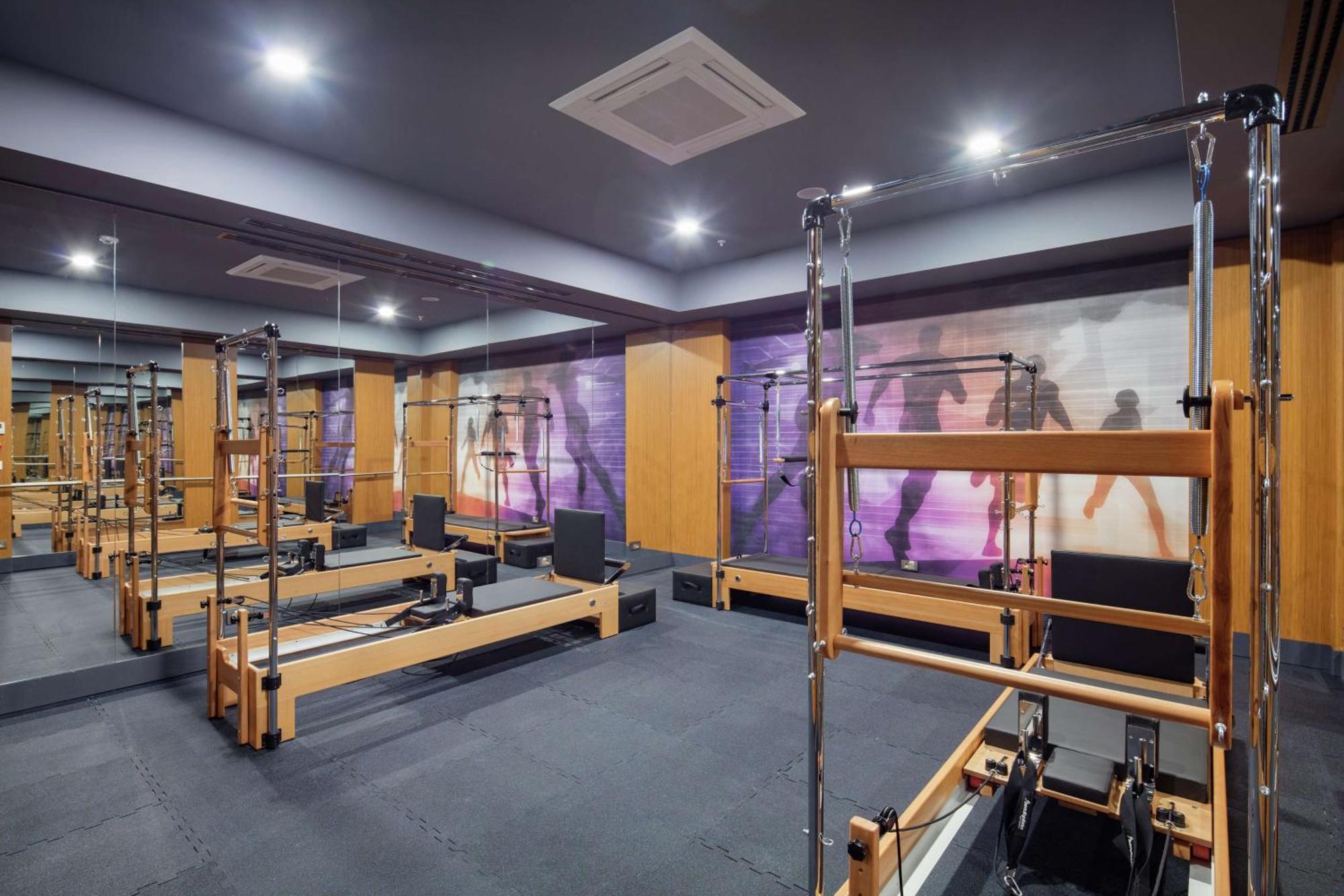 Doubletree By Hilton Antalya City Centre Exterior foto Pilates studio